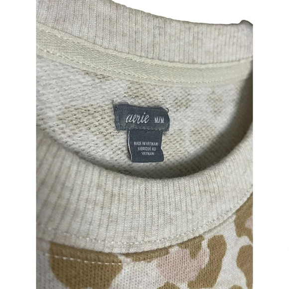 Aerie Women’s Fun Leopard Print Crew Neck Sweater Pink Beige Size Medium - Picture 4 of 8